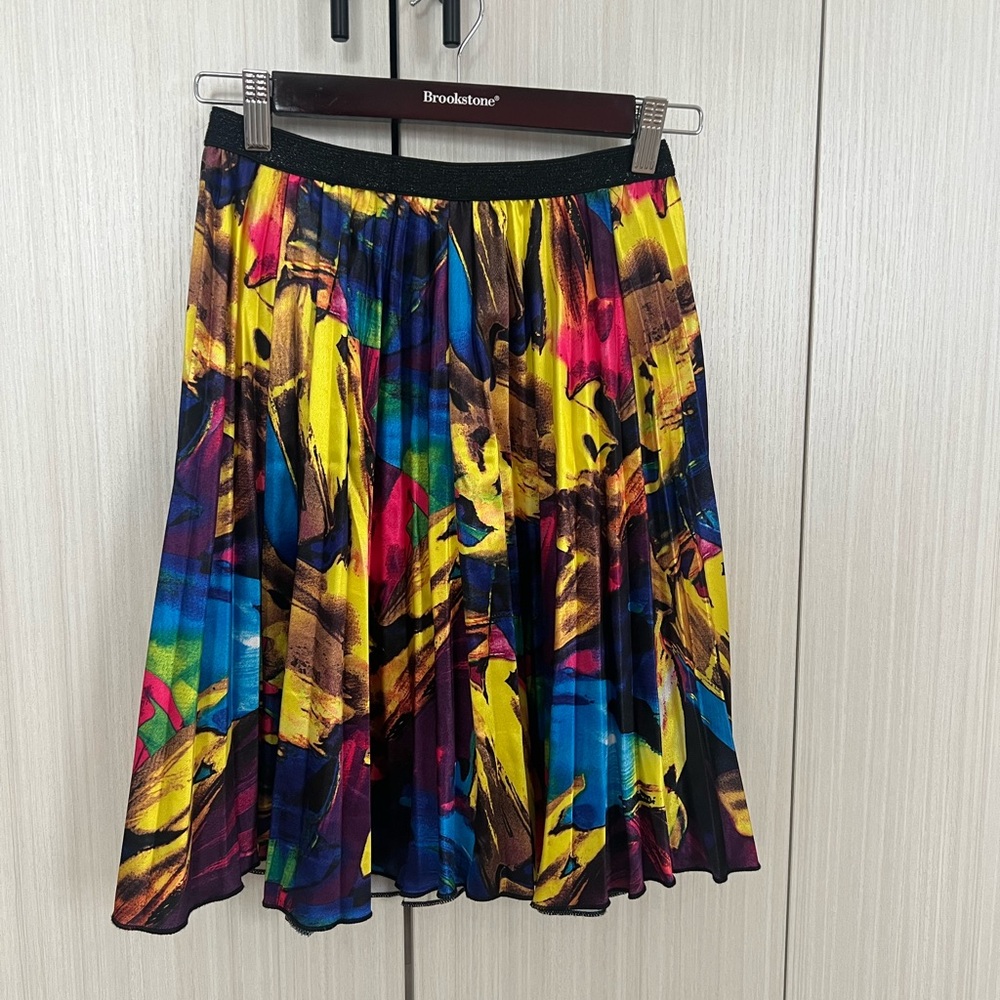 No name Multicolored pleated knee length Skirt